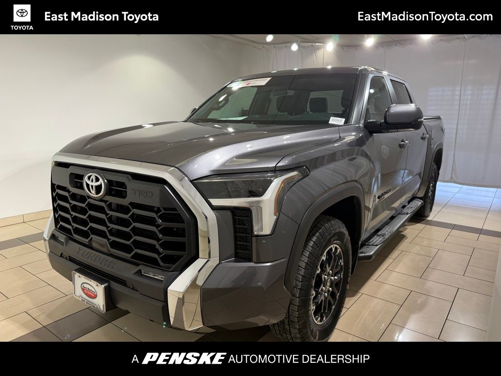2025 Toyota Tundra SR5 CrewMax Cab 4WD