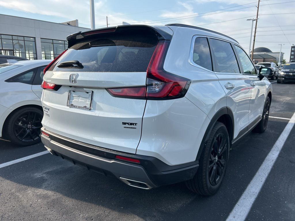 2023 Honda CR-V Sport Touring 3