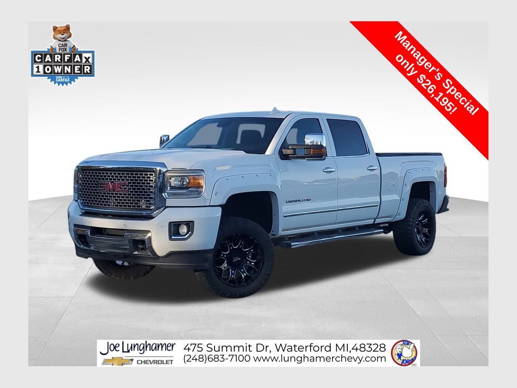 2015 GMC Sierra 2500HD Denali Crew Cab SB 4WD