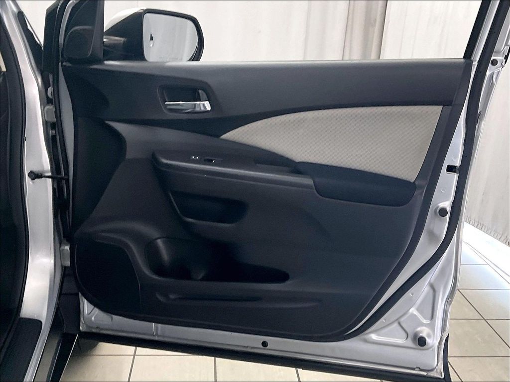 2016 Honda CR-V — photo 12