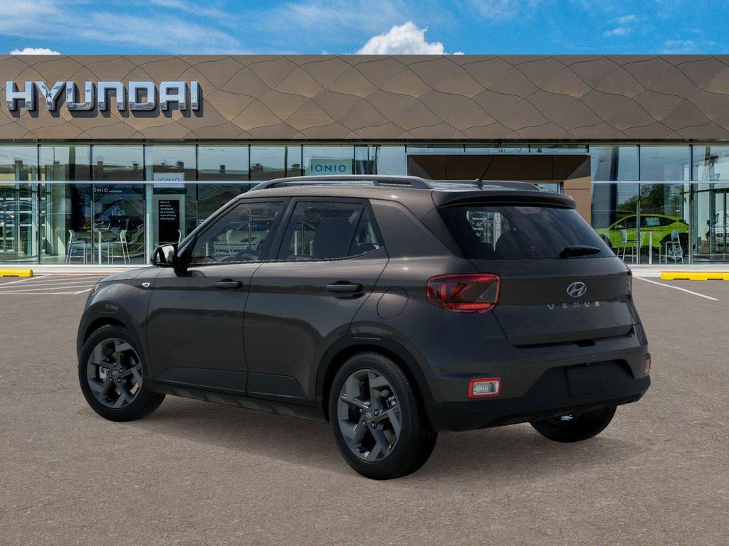 Thumbnail: 2025 Hyundai Venue - 5