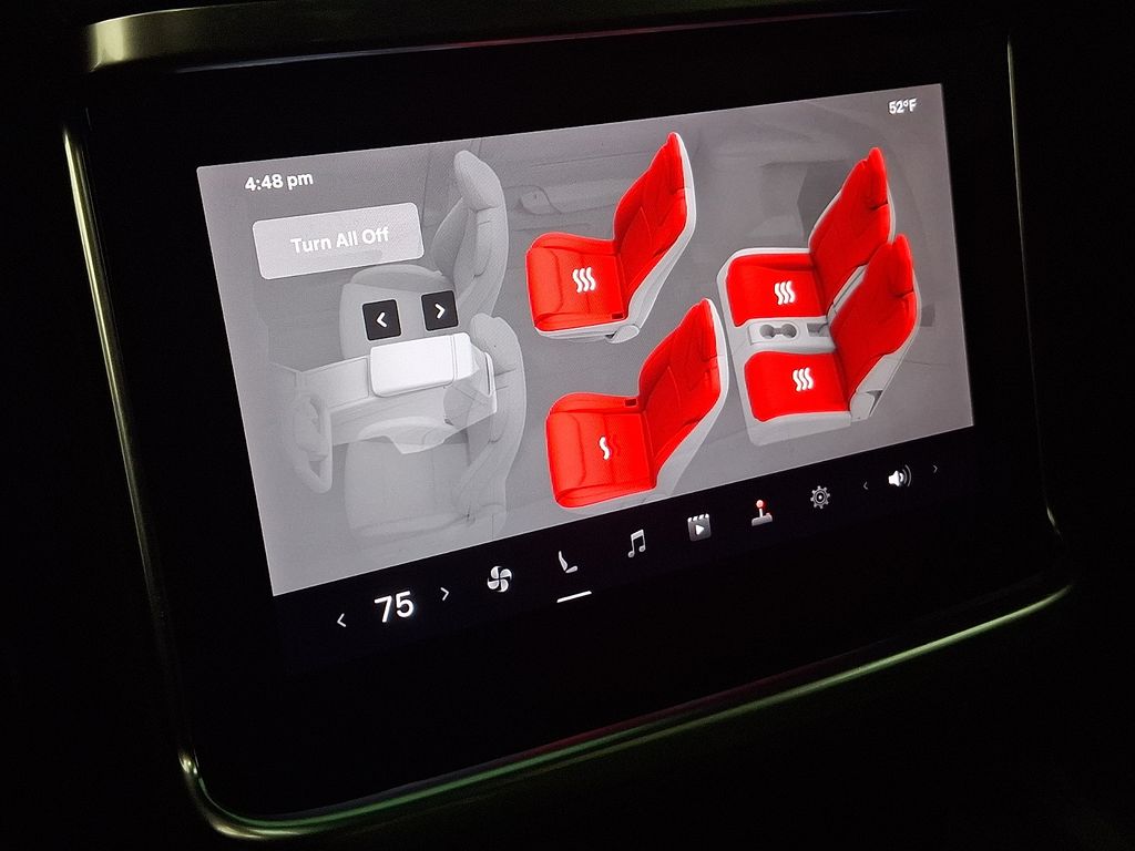 Thumbnail: 2022 Tesla Model X - 11