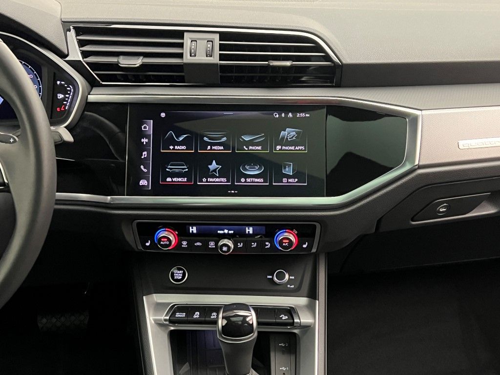 Thumbnail: 2025 Audi Q3 - 20