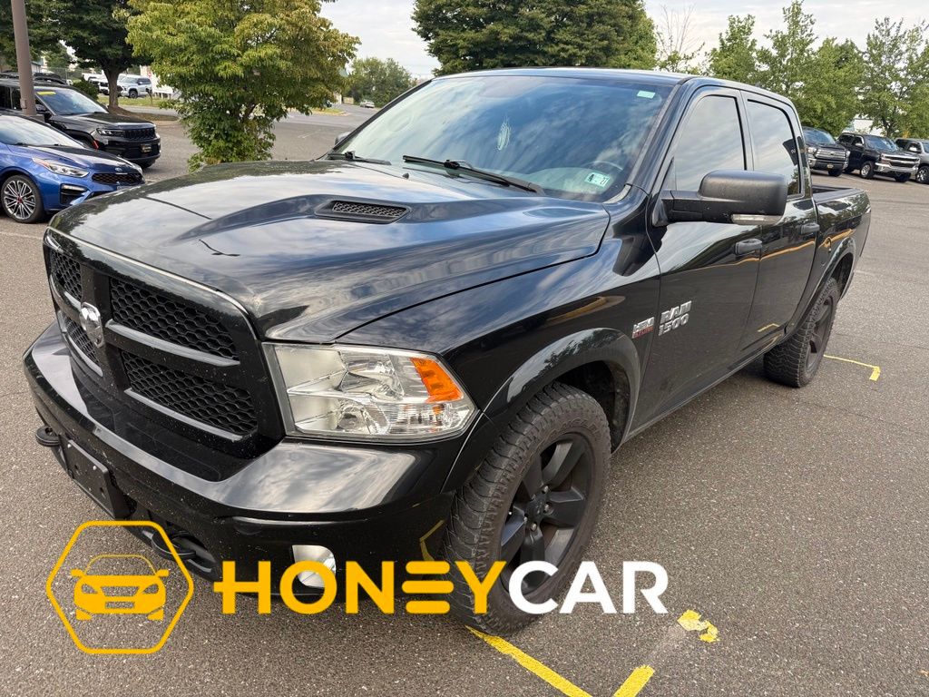 2015 RAM 1500  Camioneta Todo terreno 8 velocidades Automática