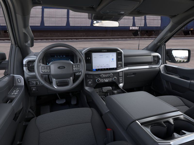 New 2026 Avalanche Ford XLT image 8