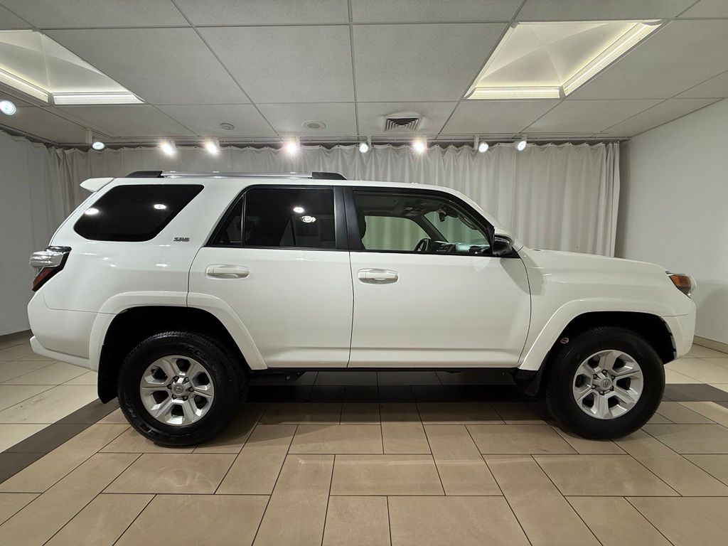 Thumbnail: 2024 Toyota 4Runner - 6