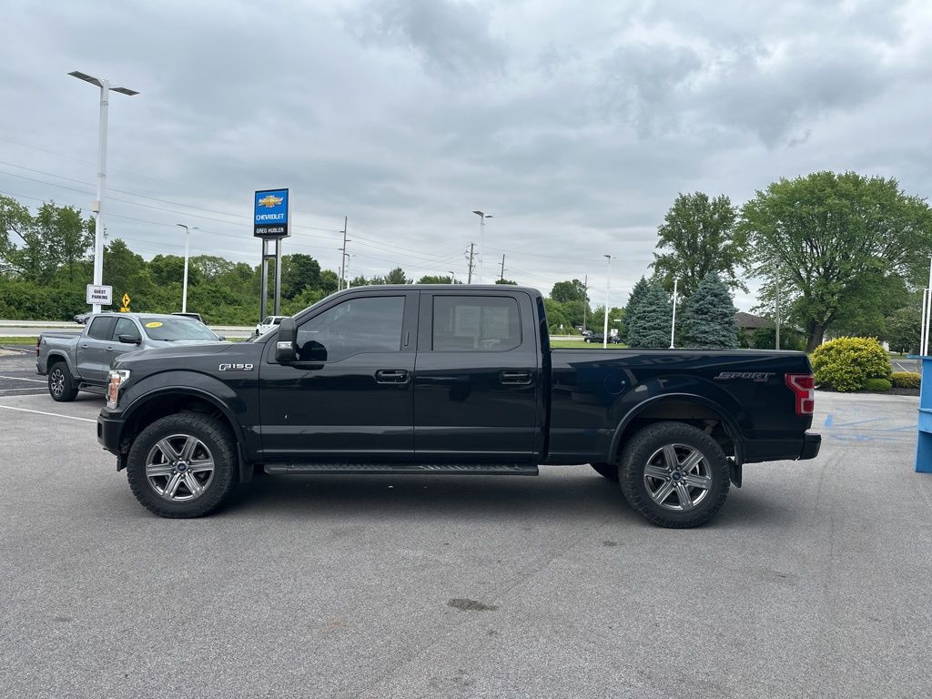 2019 Ford F-150 XLT photo