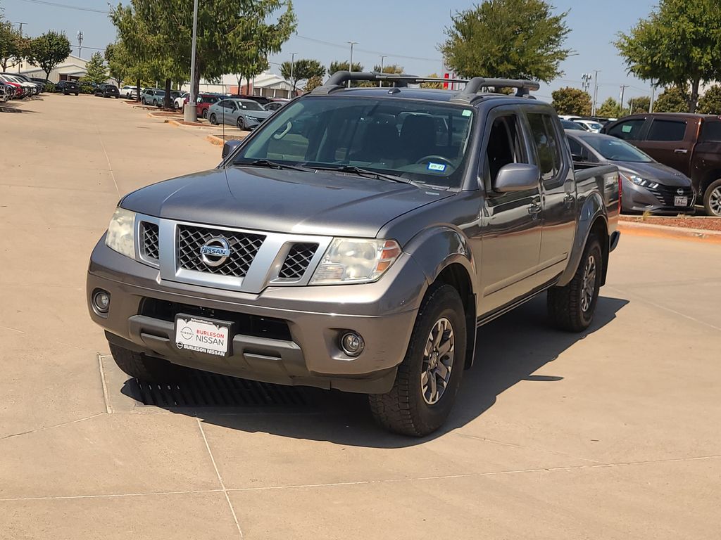 Gray (Gun Metallic) 2016 Nissan Frontier Pickup Truck Four-Wheel Drive 5-Speed Automatic Overdrive