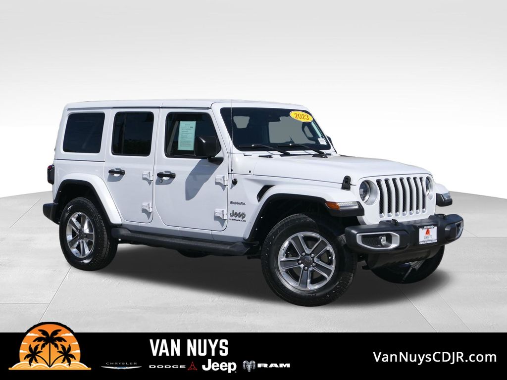 Bright White Clearcoat 2023 Jeep Wrangler SUV / Crossover Four-Wheel Drive 8-Speed Automatic