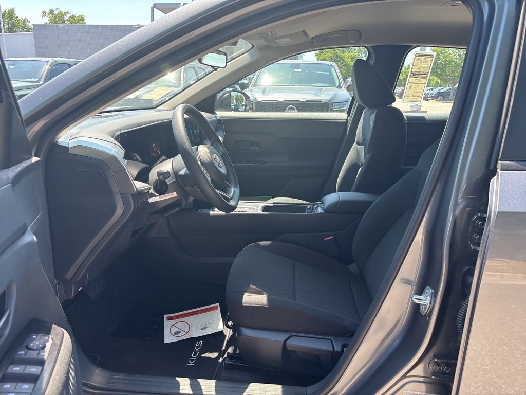 New 2026 Gray Nissan S image 13