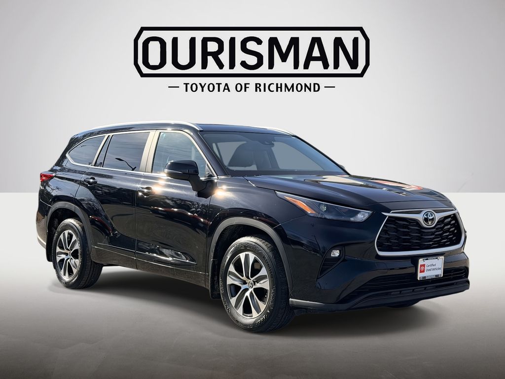 2023 Toyota Highlander XLE AWD