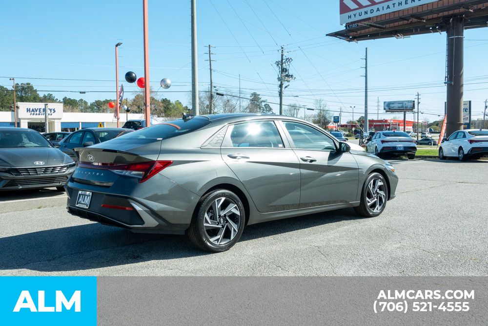 Certified Used 2025 Gray Hyundai SEL Sport image 6