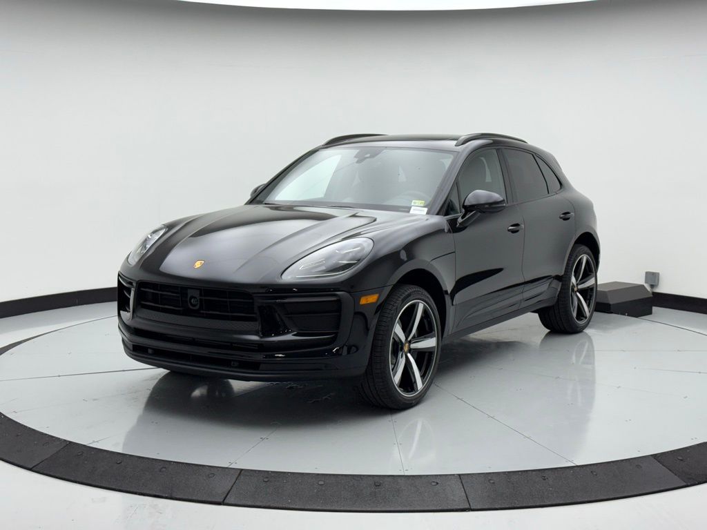 2025 Porsche Macan  -
                Chantilly, VA