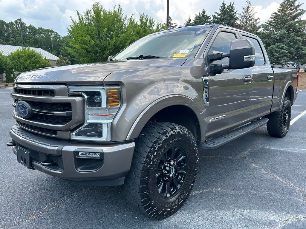 Stone Gray 2022 Ford F-250 Super Duty Lariat Crew Cab 4WD Pickup Truck Four-Wheel Drive Automatic