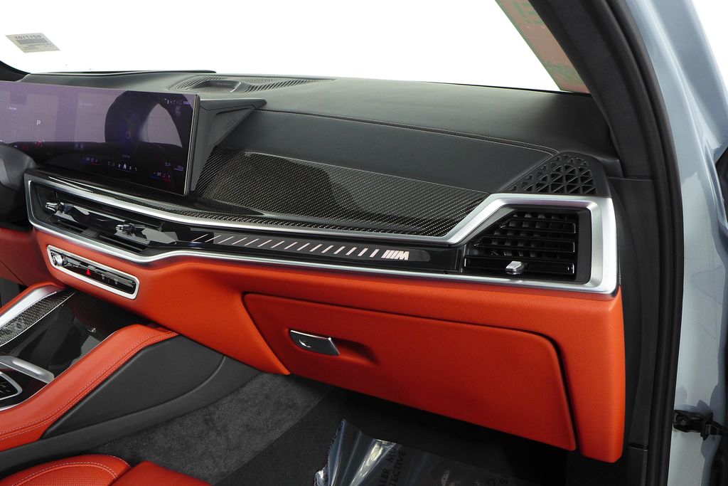 Thumbnail: 2025 BMW X5 - 15