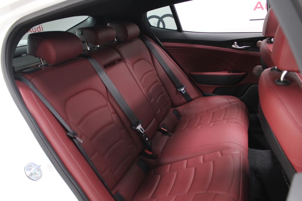 Thumbnail: 2022 Kia Stinger - 28