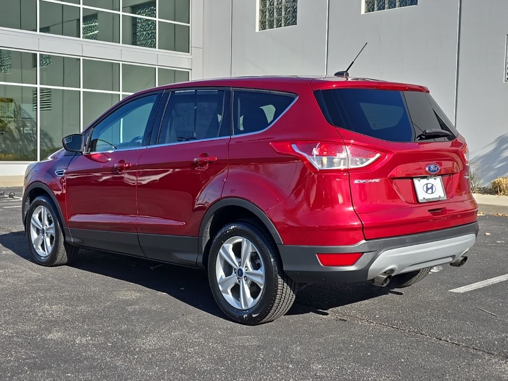 Thumbnail: 2016 Ford Escape - 6