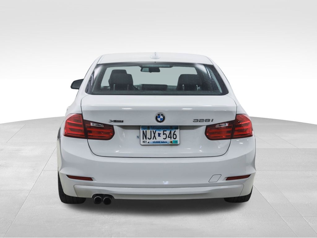 2015 BMW 3 Series 328i xDrive 4