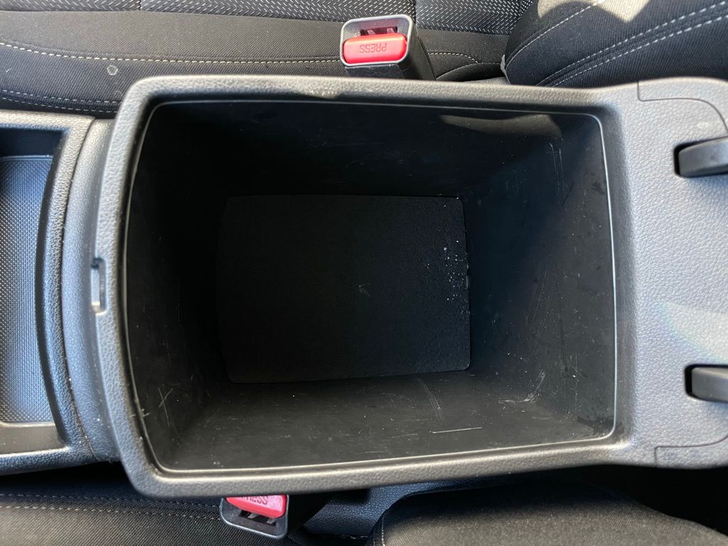 Thumbnail: 2017 Kia Sportage - 20