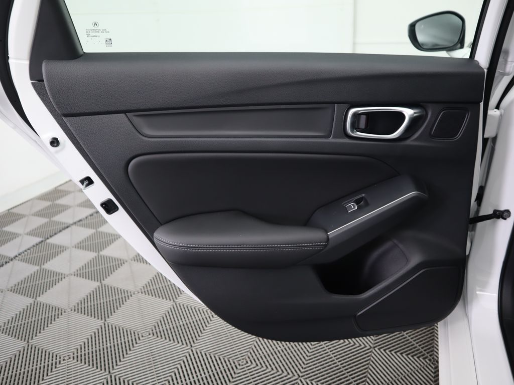 Thumbnail: 2025 Acura Integra - 26