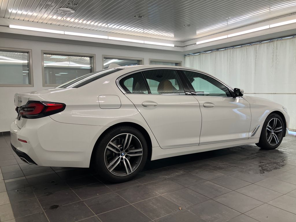 2022 BMW 5 Series 530i xDrive 7