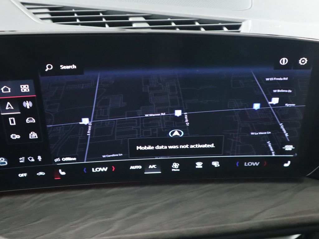 Thumbnail: 2025 Audi Q5 - 16