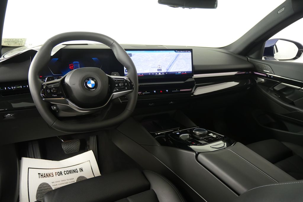 Thumbnail: 2024 BMW 5 Series - 20