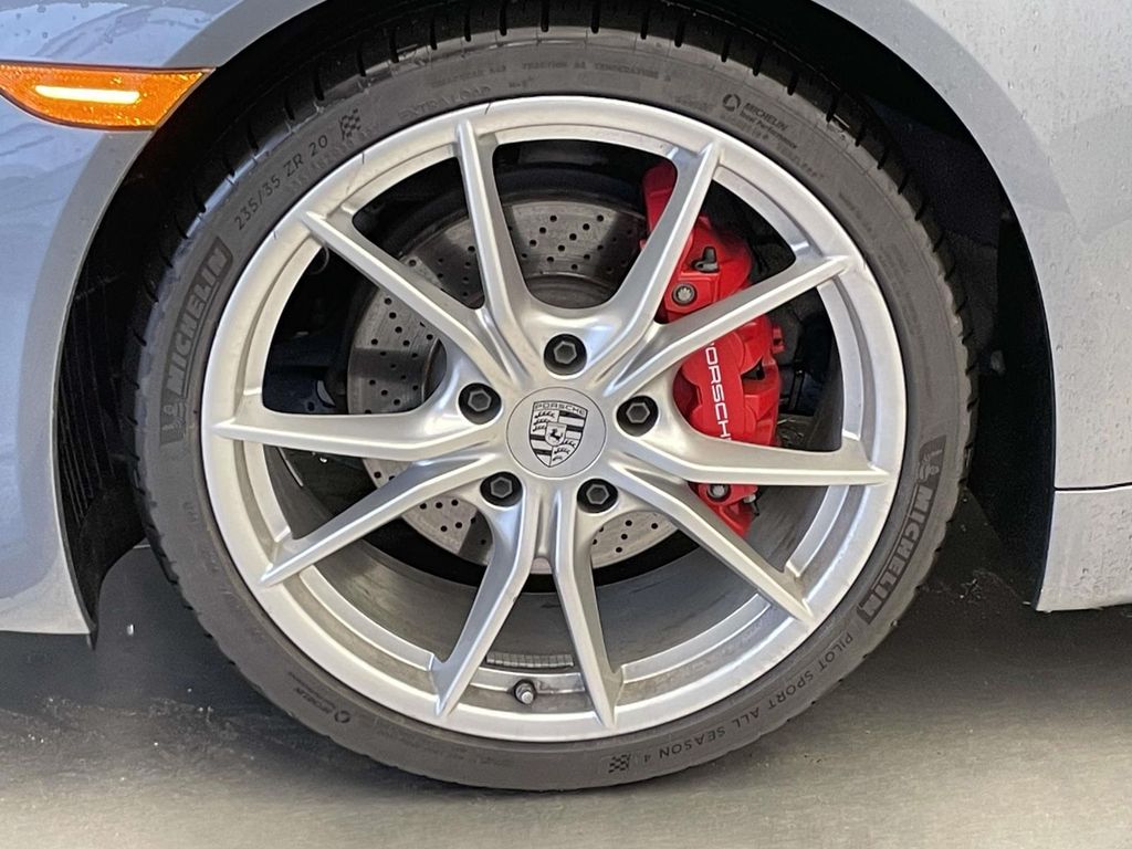 2025 Porsche 718 Cayman S - 10
