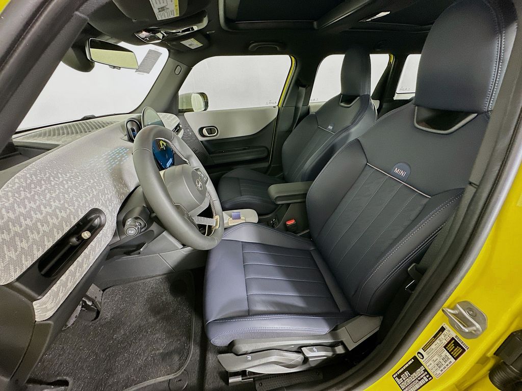 2025 MINI Cooper Hardtop S 16