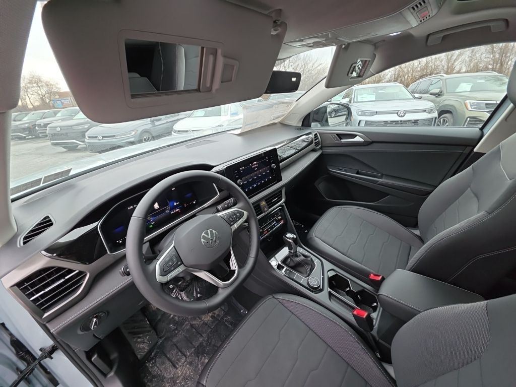 2026 Volkswagen Taos 1.5T SE Black Gray at Sutliff Volkswagen