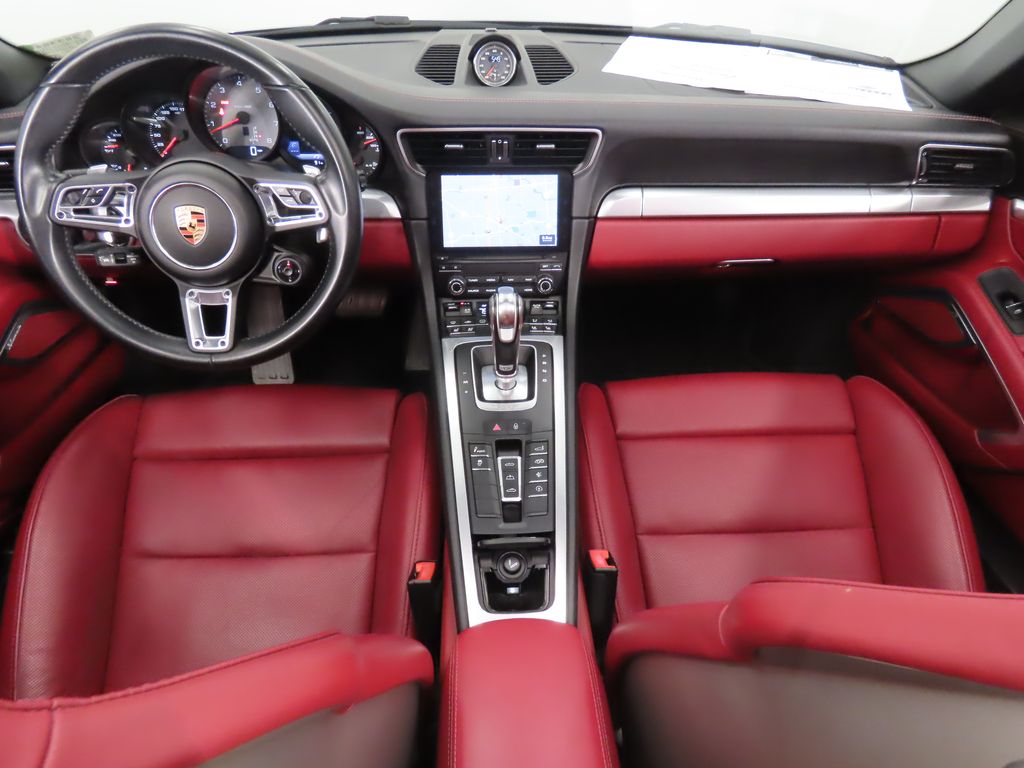 Thumbnail: 2017 Porsche 911 - 22