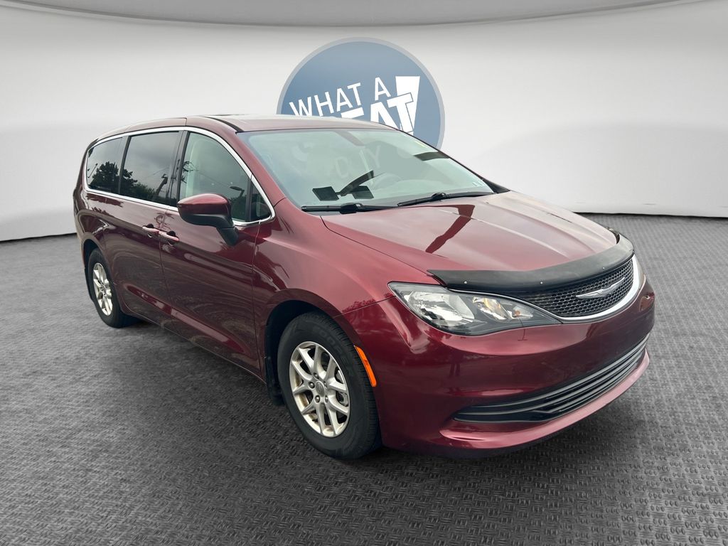 2017 Chrysler Pacifica Touring FWD
