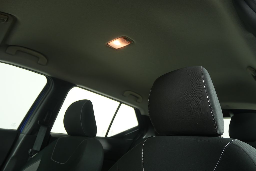 Thumbnail: 2020 Nissan Kicks - 8