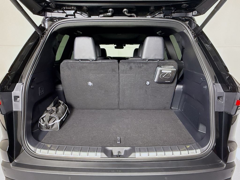 Thumbnail: 2026 Lexus TX - 29