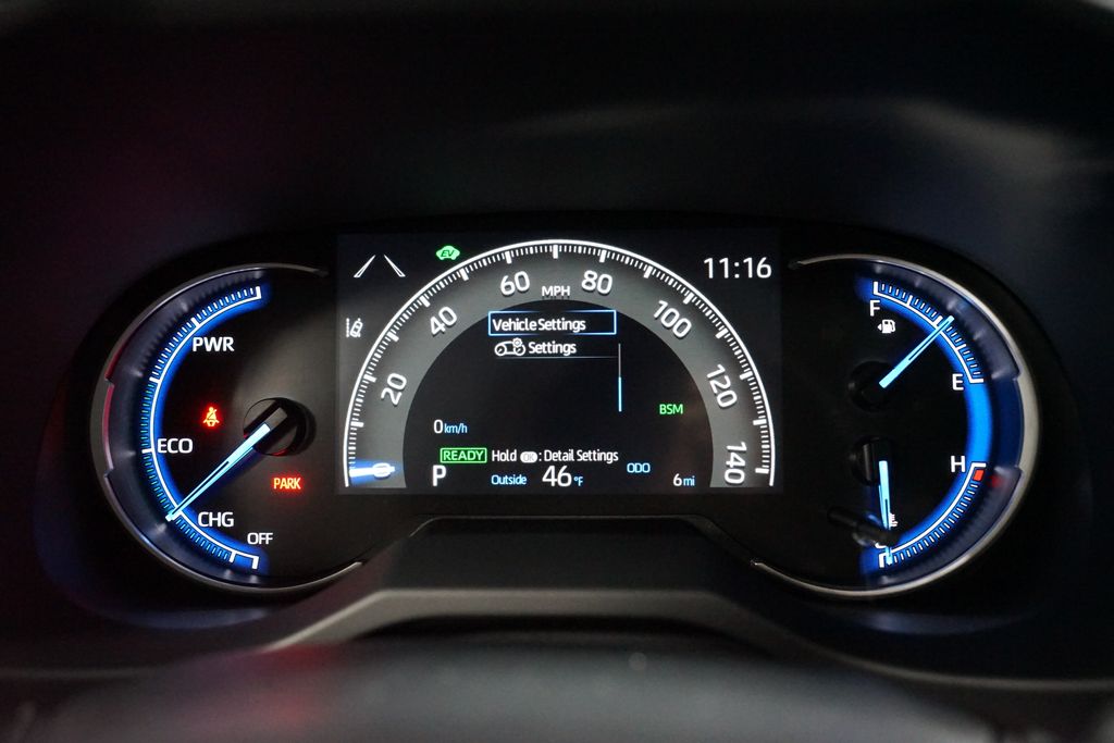 Thumbnail: 2025 Toyota RAV4 - 15