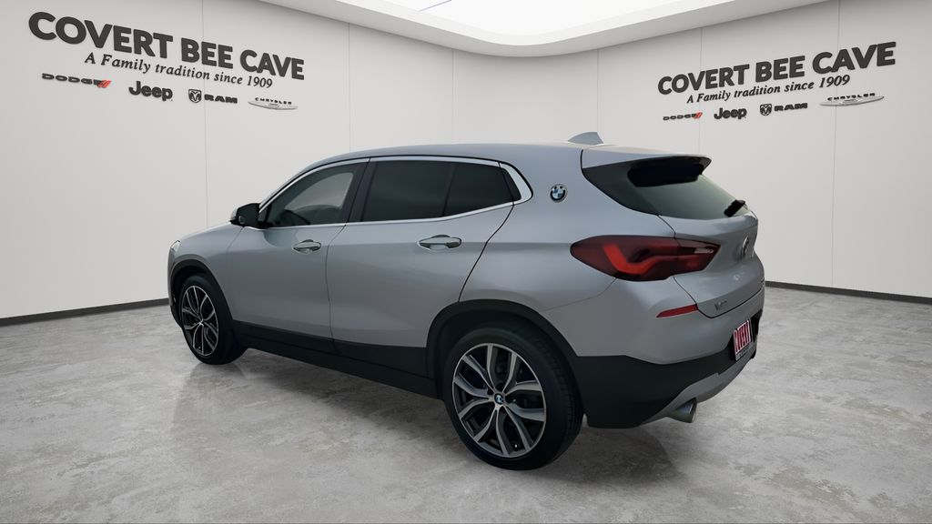 Used 2021 Silver BMW sDrive28i image 7