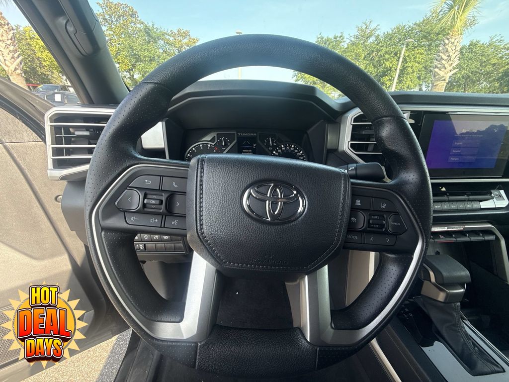 2025 Toyota Tundra SR5 - Photo 18