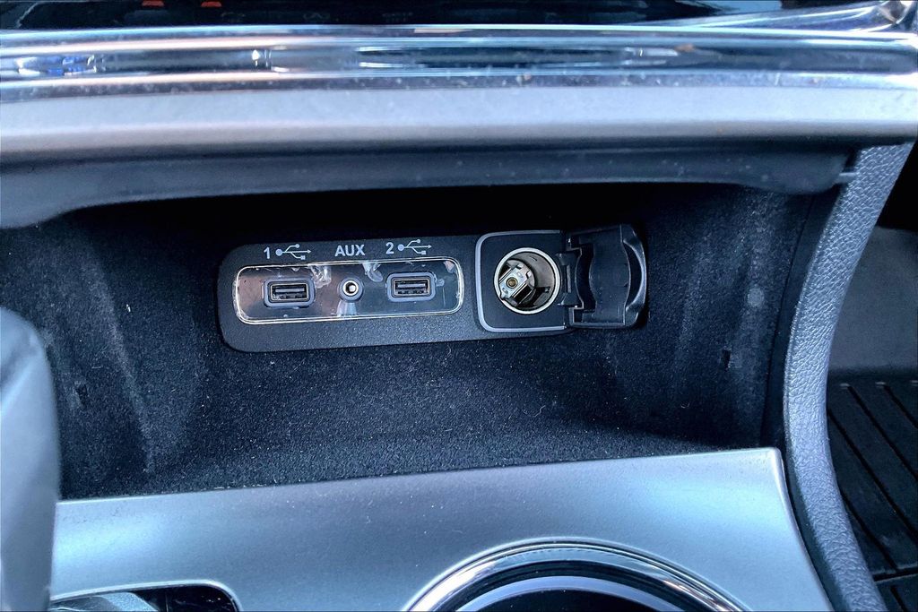 2020 Jeep Grand Cherokee Altitude Black at DeMontrond Auto Country