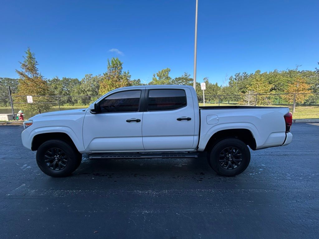 Thumbnail: 2018 Toyota Tacoma - 2