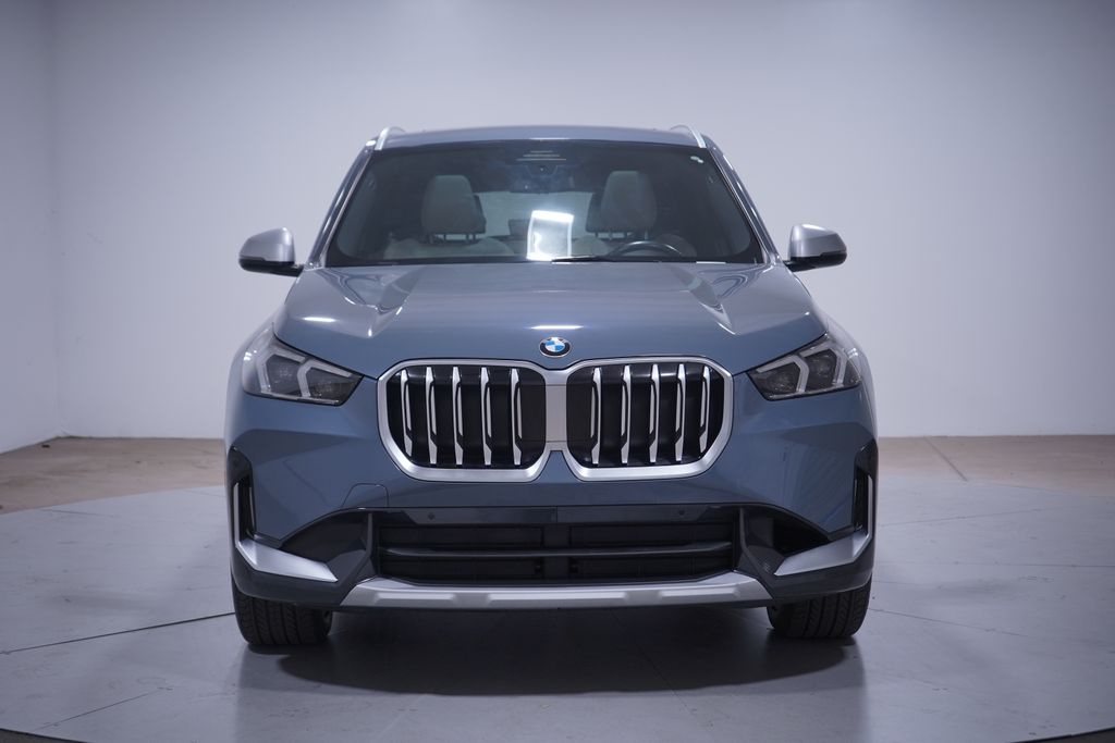 Thumbnail: 2023 BMW X1 - 4
