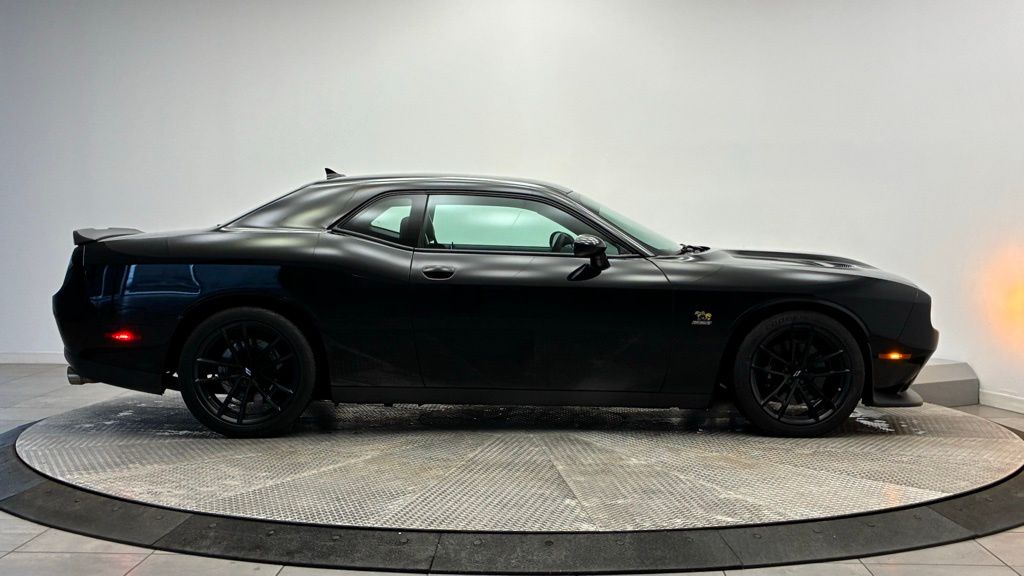 Thumbnail: 2019 Dodge Challenger - 7