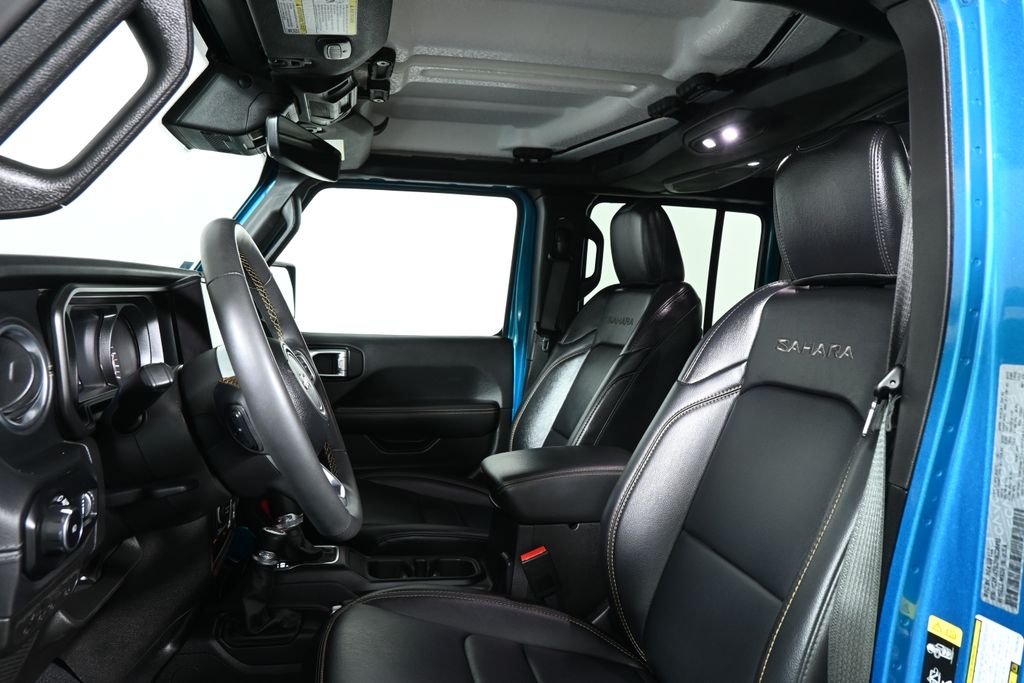 Thumbnail: 2024 Jeep Wrangler - 15