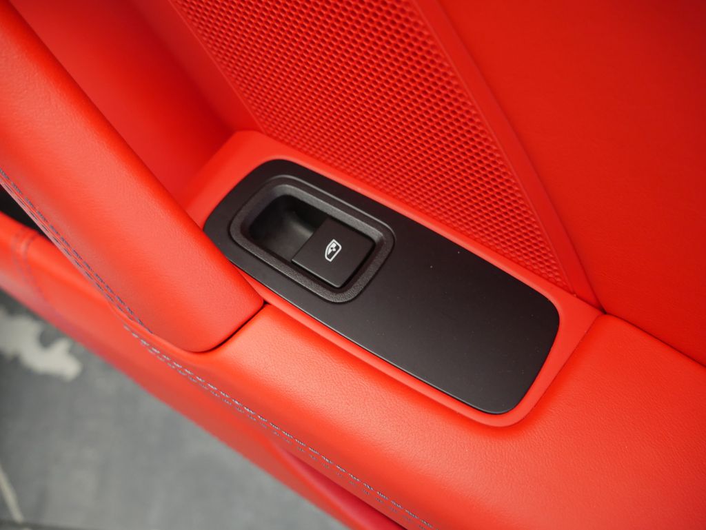 Thumbnail: 2023 Porsche 911 - 22