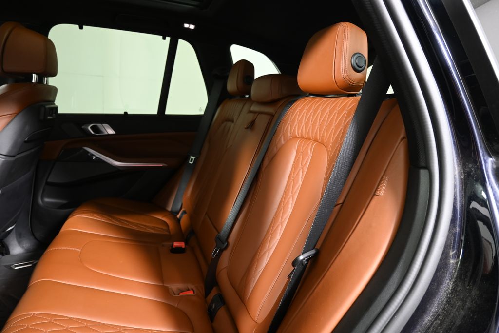 Thumbnail: 2021 BMW X5 - 6