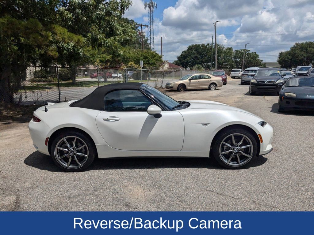 2022 Mazda MX-5 Miata Grand Touring