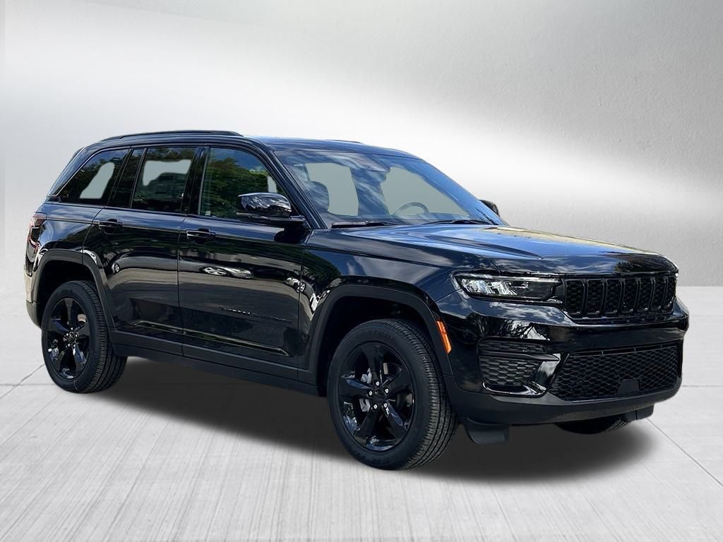 2024 Jeep Grand Cherokee Altitude's photo