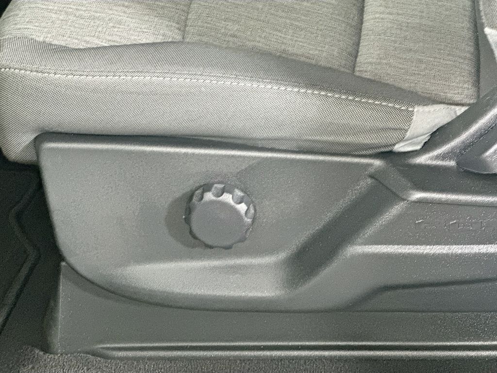 Used 2024 Gray Ford XL image 22