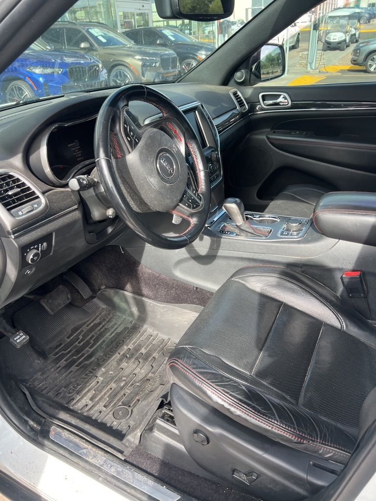 Thumbnail: 2018 Jeep Grand Cherokee - 5