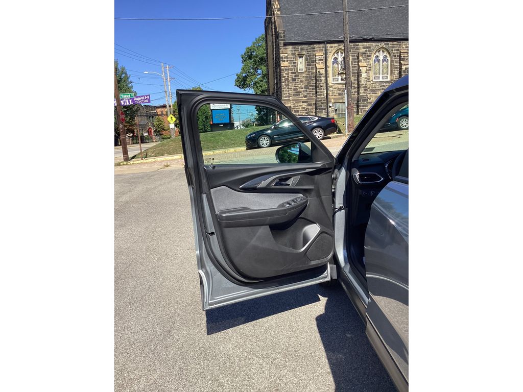 Used 2023 Chevrolet TrailBlazer SUV