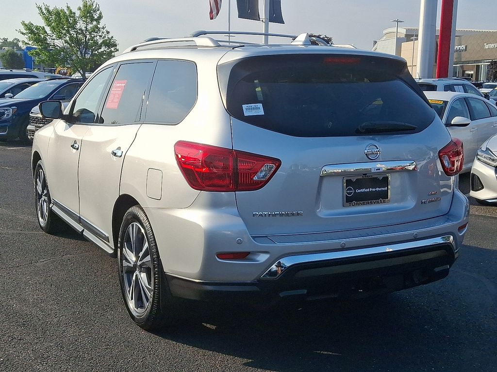 Thumbnail: 2020 Nissan Pathfinder - 4